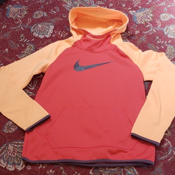 do nike sweatshirts shrink